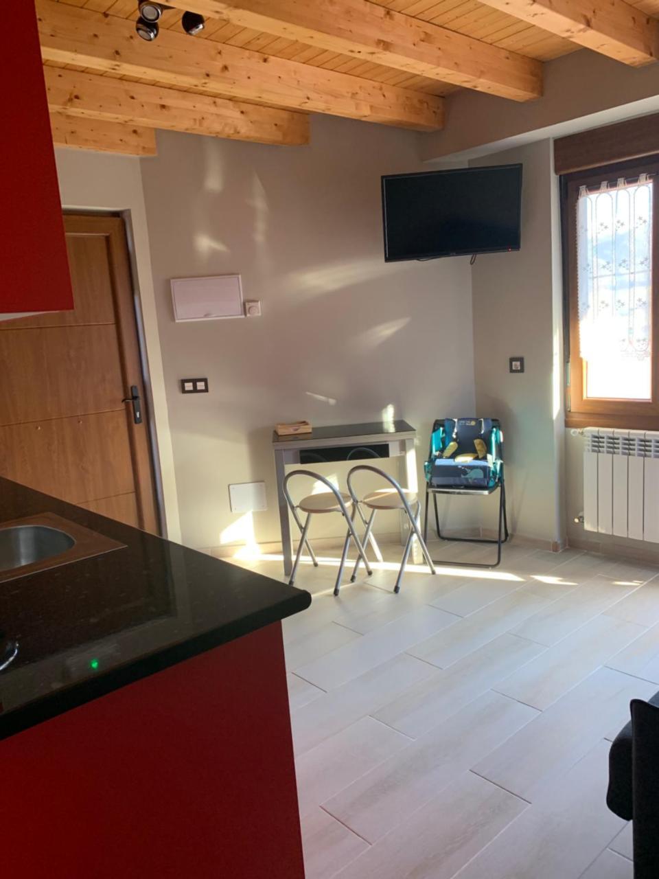 La Besnada Apartment Nieda ภายนอก รูปภาพ